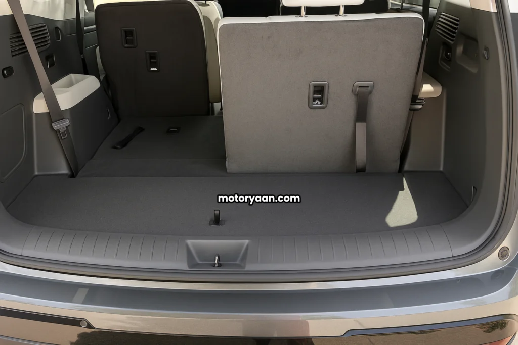 2025 Hyundai Santa Fe Hybrid boot space capacity