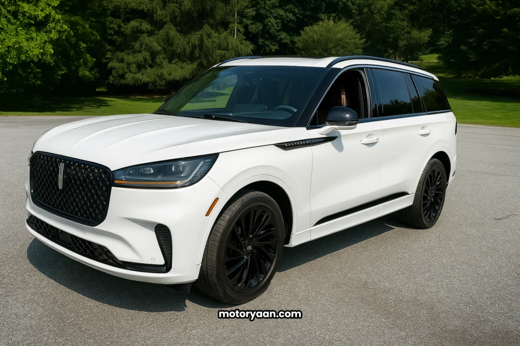 2025 Lincoln Aviator side profile with chrome accents and alloy wheels.