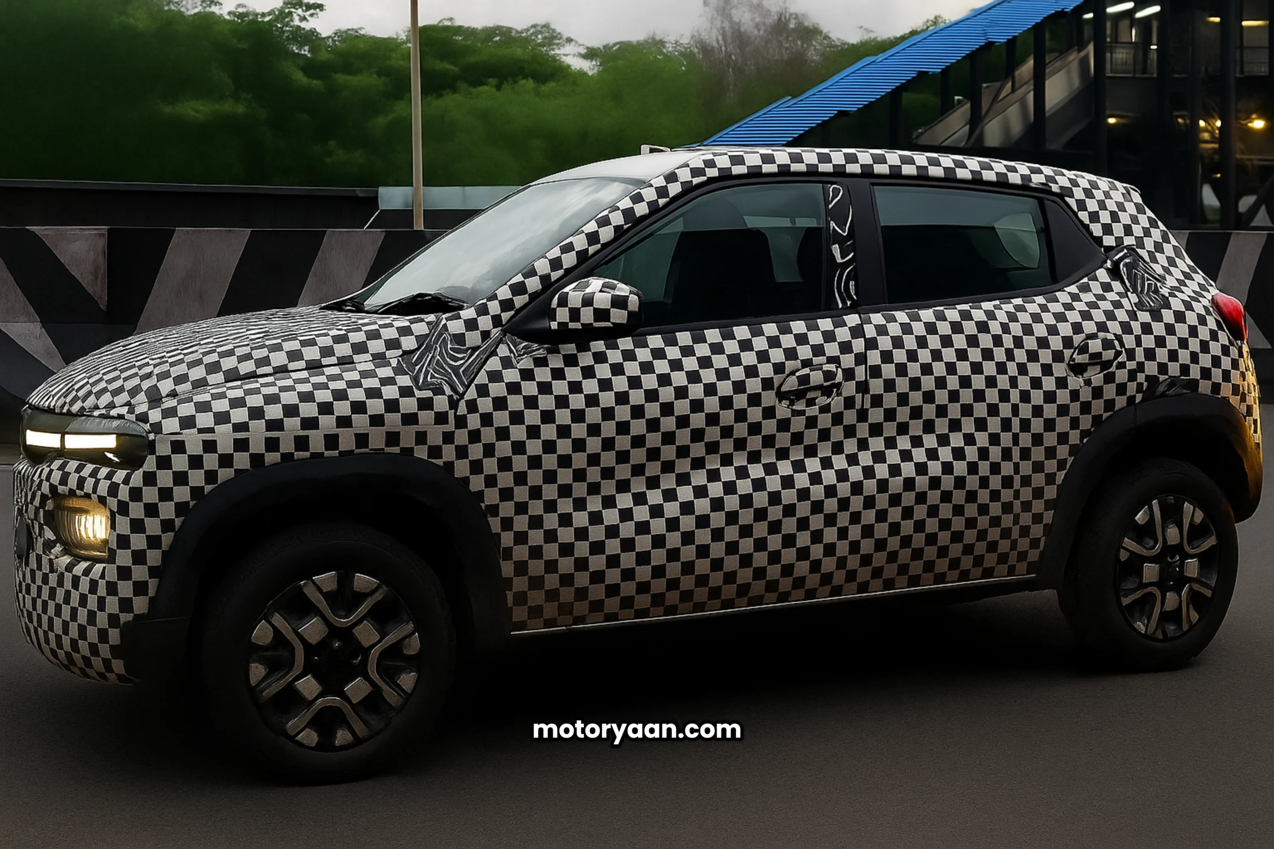 Renault Kwid Spotted Testing 2025 Side Profile View