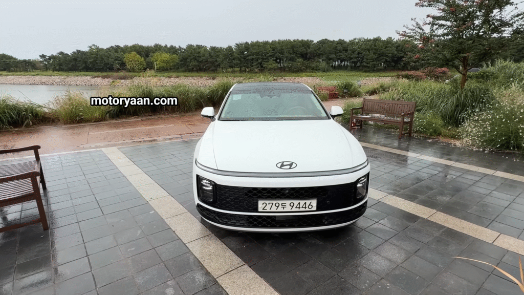 Hyundai Grandeur Calligraphy front profile view
