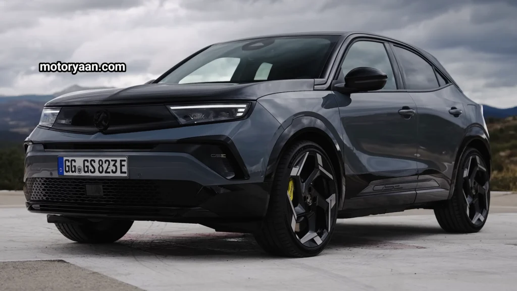 Vauxhall Mokka GSE Review showing the car's front and side profile