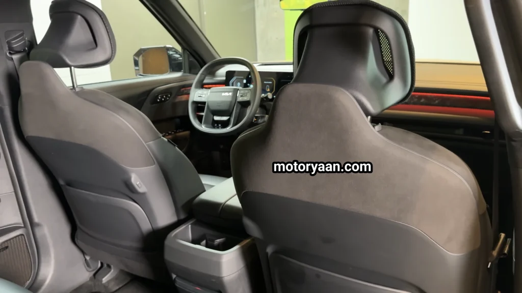 2027 Kia Telluride First Look front row seats with premium upholstery.