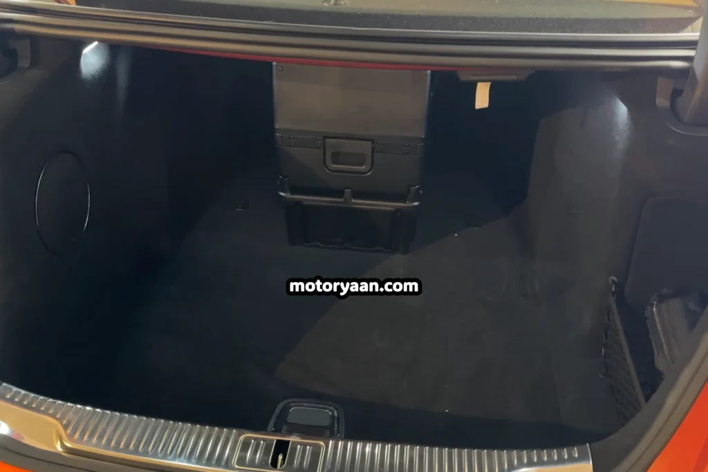 2025 Mercedes Maybach S680 Manufaktur boot space view