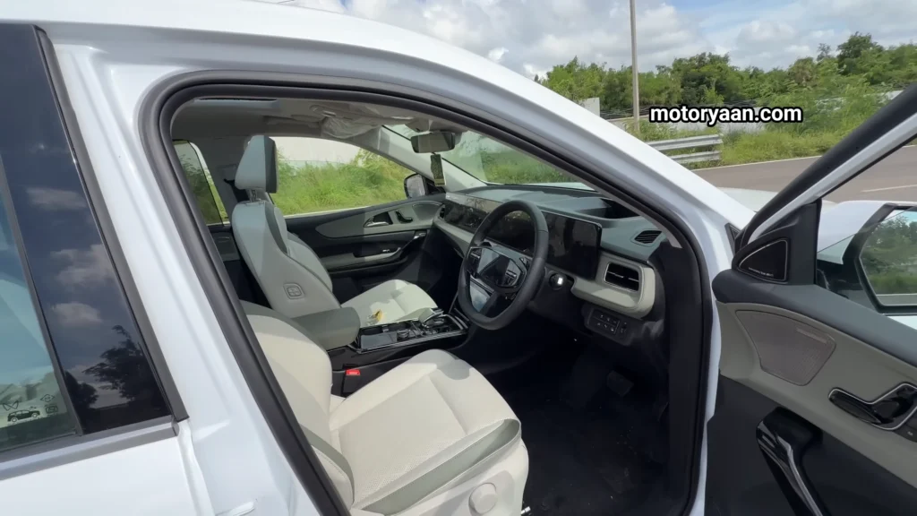 Mahindra XEV 9S front interior dashboard and seats