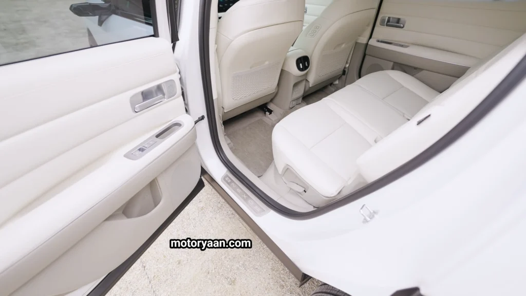 2025 Hyundai Nexo Review front and second row seats interior layout