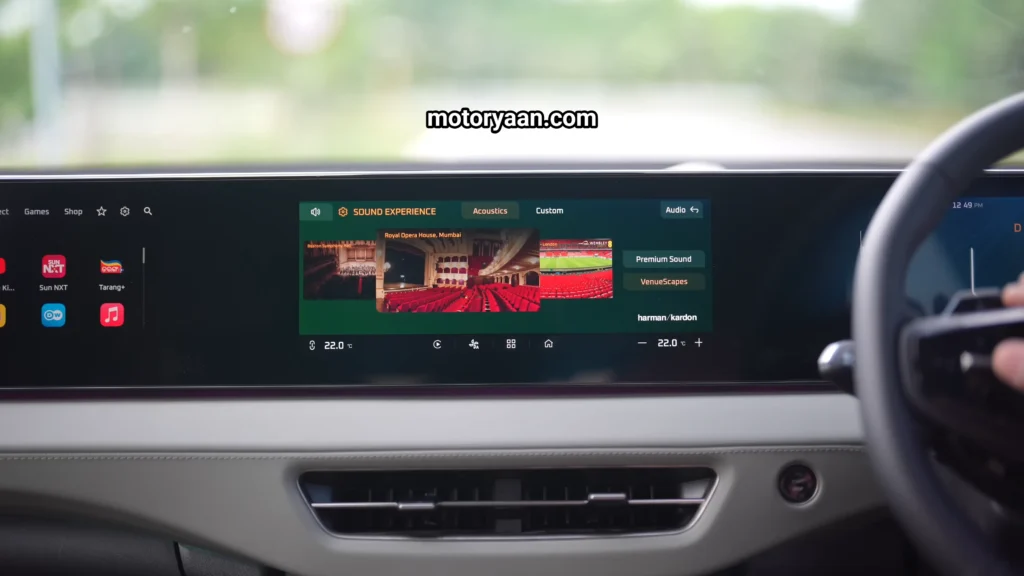 Mahindra XEV 9S infotainment system display