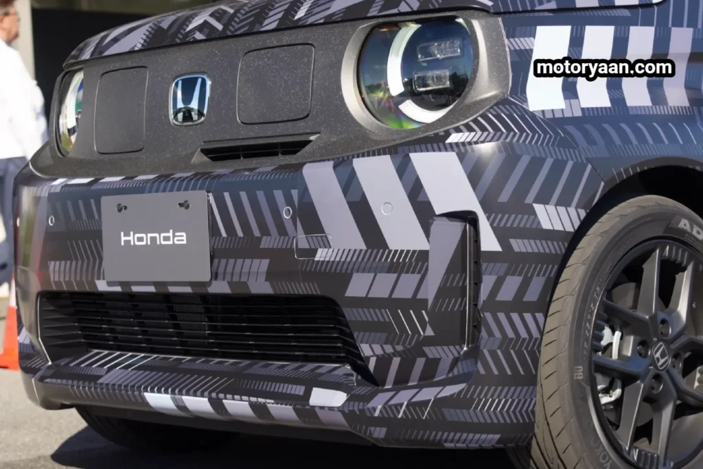 Honda Super One close-up front profile displayed at Honda Tech Day Japan