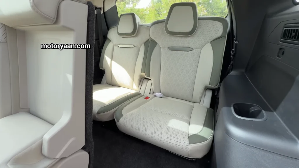Mahindra XEV 9S third row seat design