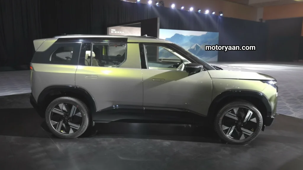 2025 Tata Sierra Accomplished Plus side profile with 19-inch alloy wheels and Defender-inspired stance.