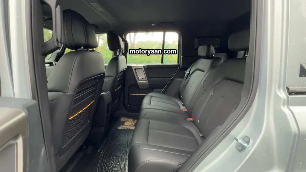 iCar V23 Review front and second row seats with spacious cabin layout