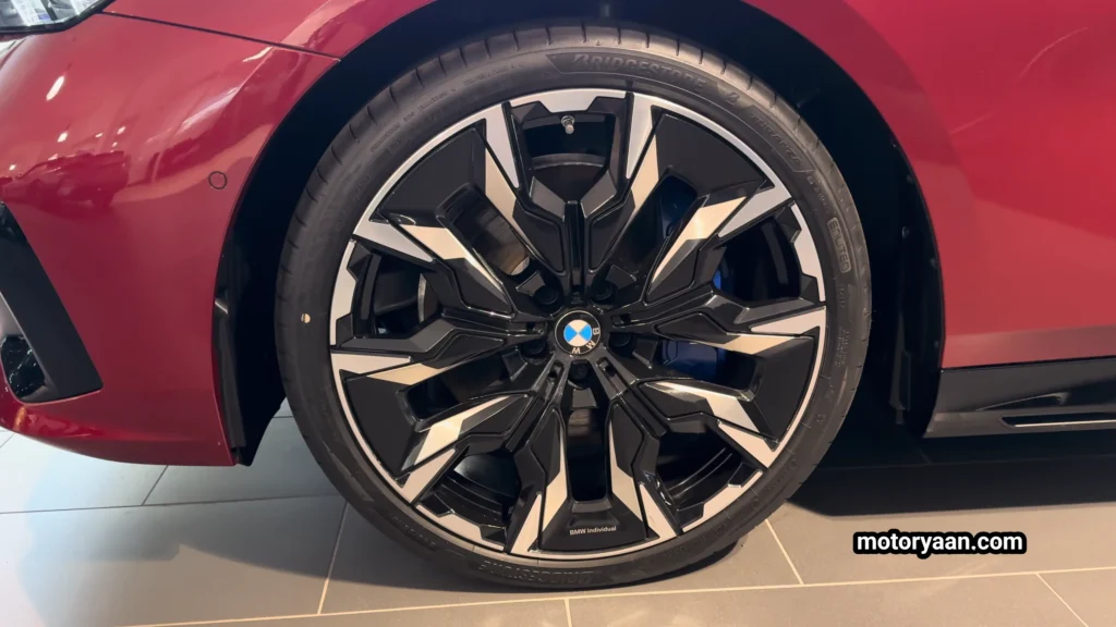 2026 BMW 5 Series 540d xDrive Touring alloy wheels close-up