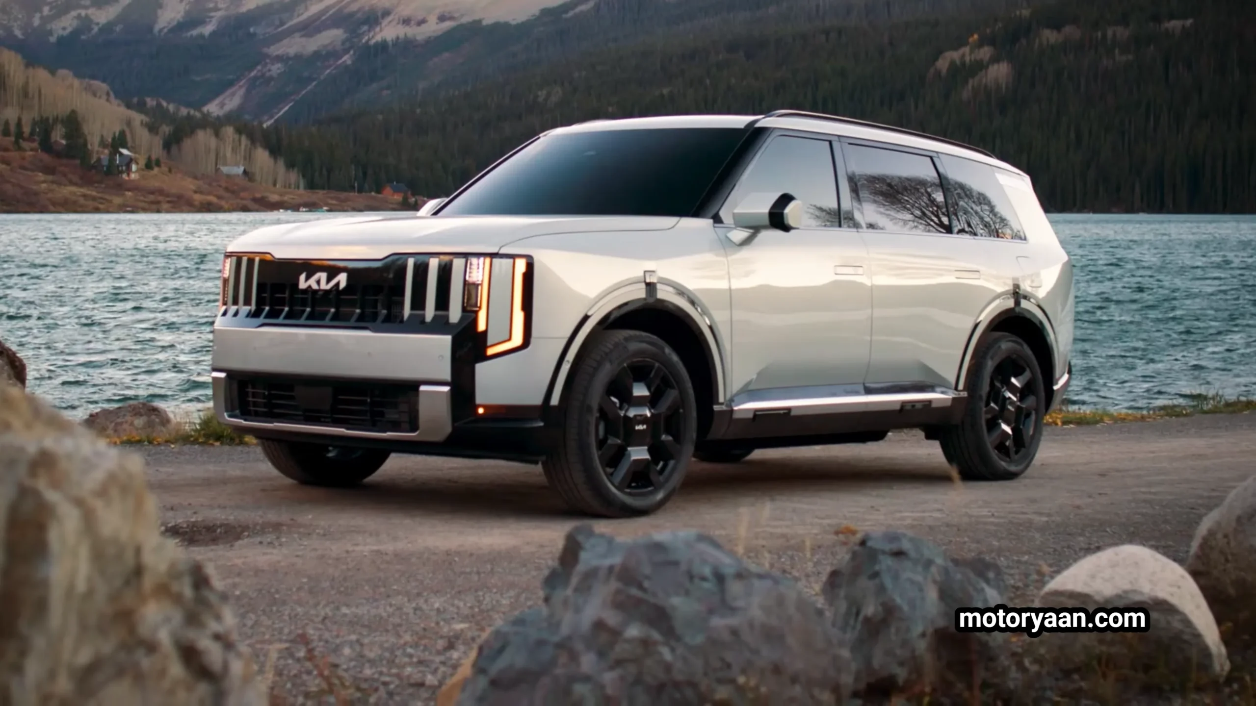 2027 Kia Telluride SX-Prestige Hybrid front and side profile exterior design