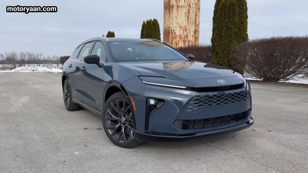 2026 Toyota Crown Signia front and side profile showcasing its station wagon silhouette and premium design
