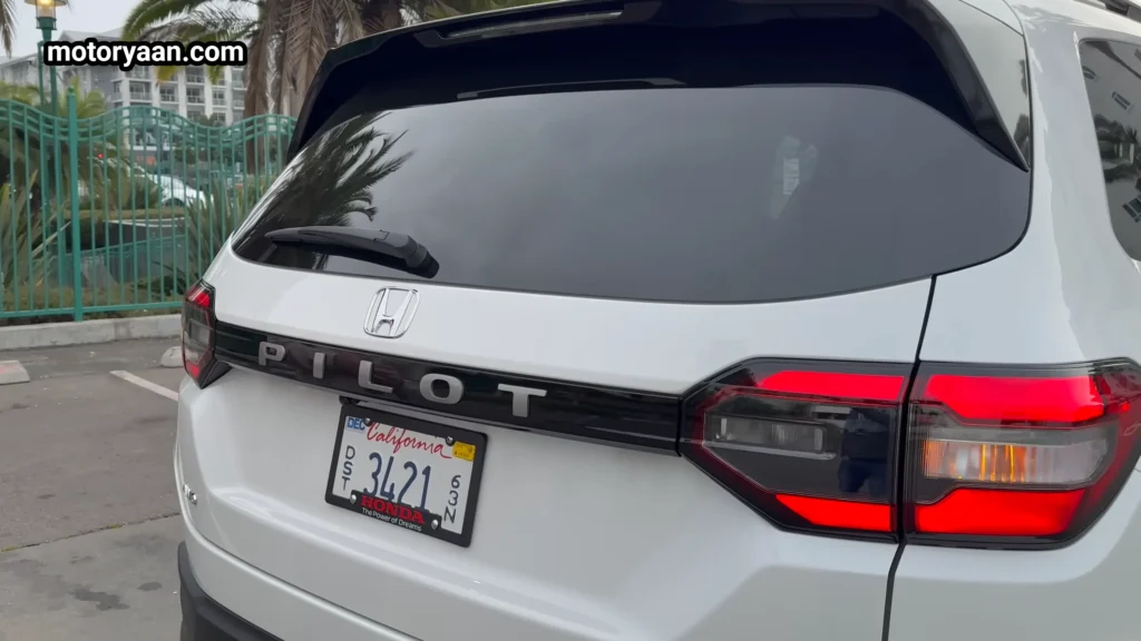 2026 Honda Pilot tailgate close up with Pilot badge