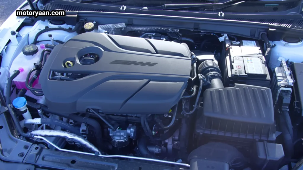 MG7 engine bay showing turbo petrol engine layout