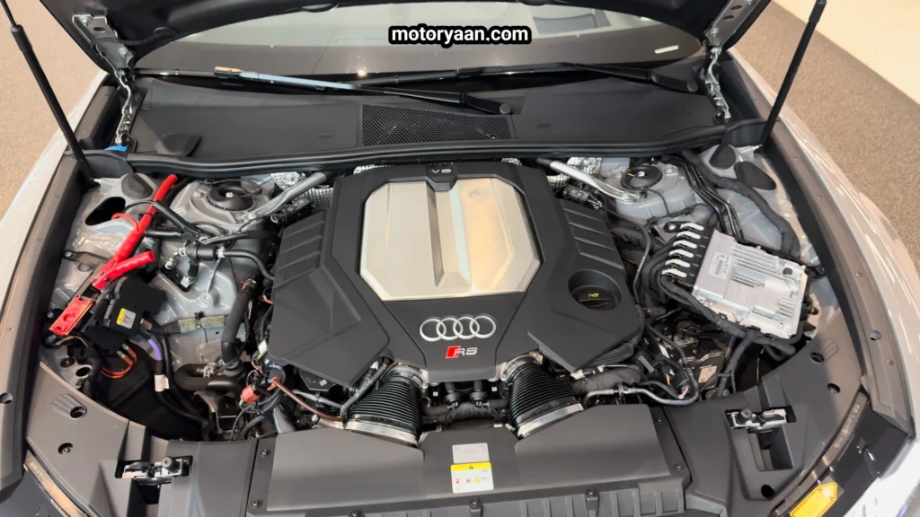 2025 Audi RS6 Avant GT twin-turbo V8 engine bay
