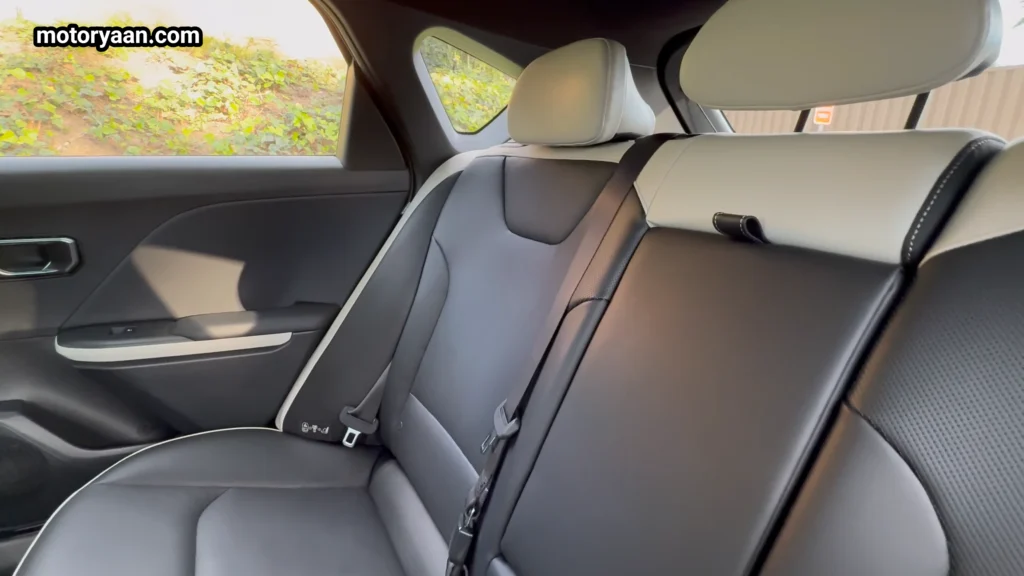 2026 Kia K4 GT Line Turbo rear seats and second row cabin space