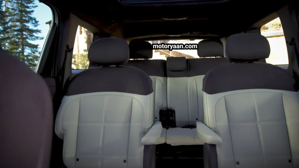 2027 Kia Telluride SX-Prestige Hybrid second row seats