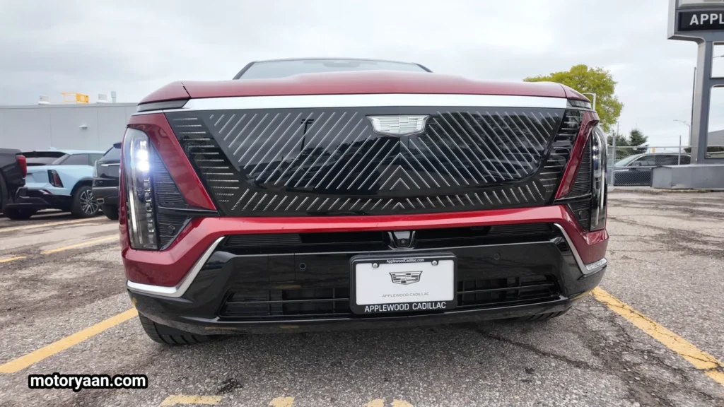 Close up of the 2026 Cadillac Vistiq front design detailing