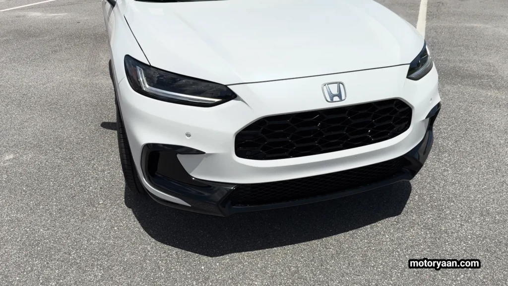 2026 Honda HR-V close-up front view showing grille and LED lighting