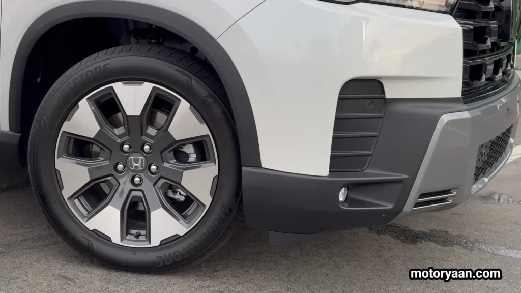 2026 Honda Pilot alloy wheel design close up
