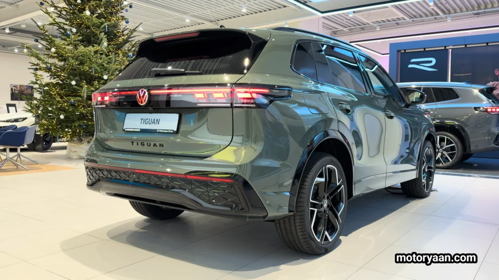 2026 Volkswagen Tiguan Turbo R-Line rear and side profile with connected tail lights