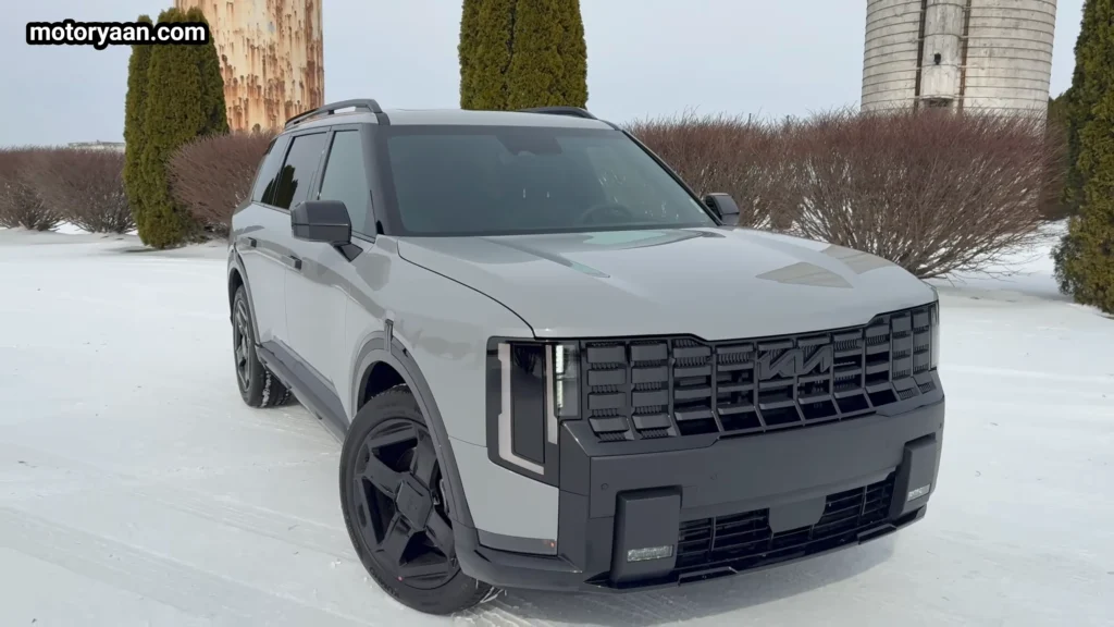 2027 Kia Telluride front three quarter view showing bold grille and SUV stance