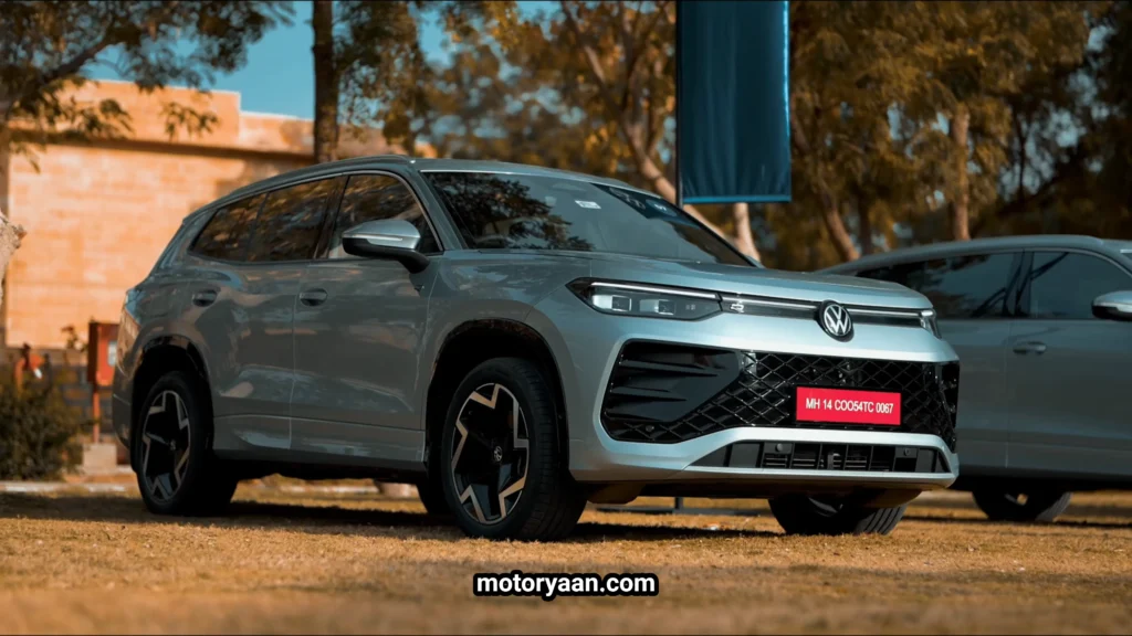 Volkswagen Tayron front and side profile showcasing bold SUV design