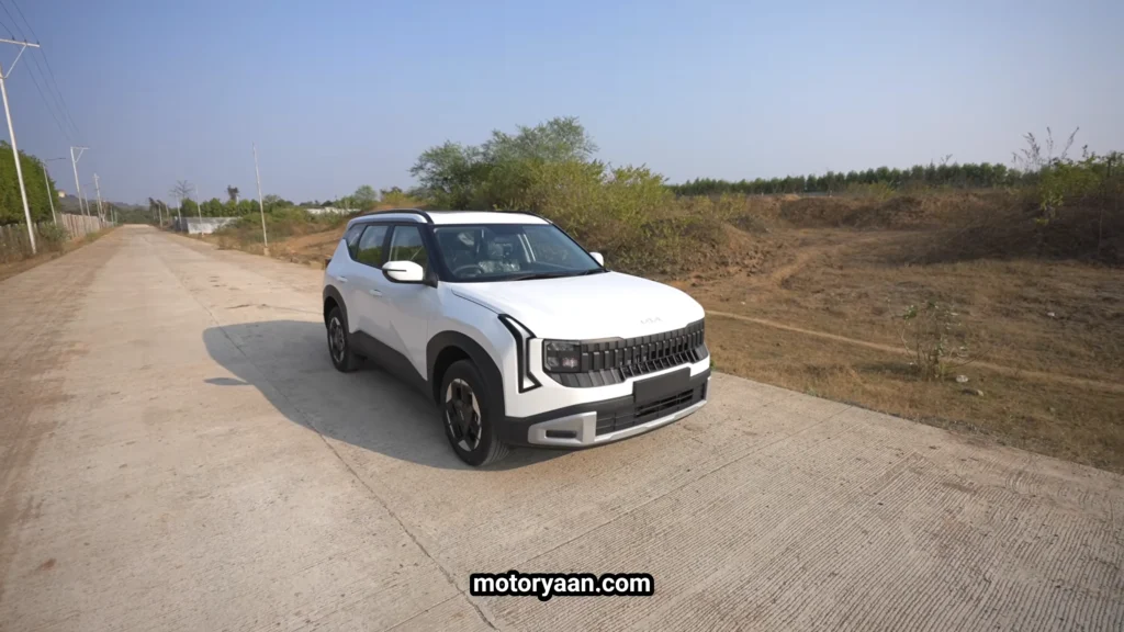 2026 Kia Seltos HTK Optional Diesel Automatic front fascia with LED headlamps and DRLs