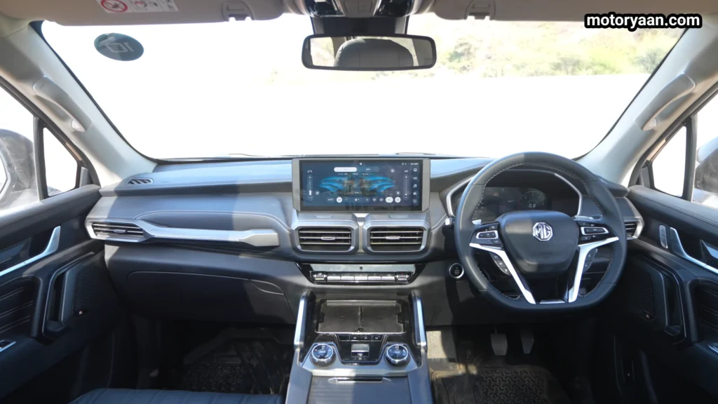 MG Majestor dashboard and steering wheel layout