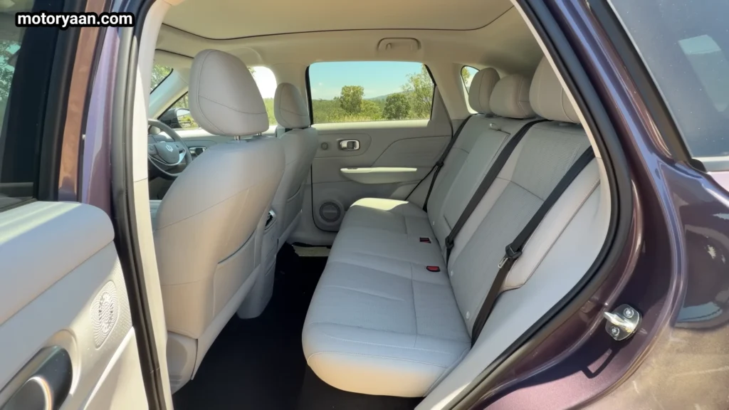 Leapmotor B10 Rear Seat Space and Comfort