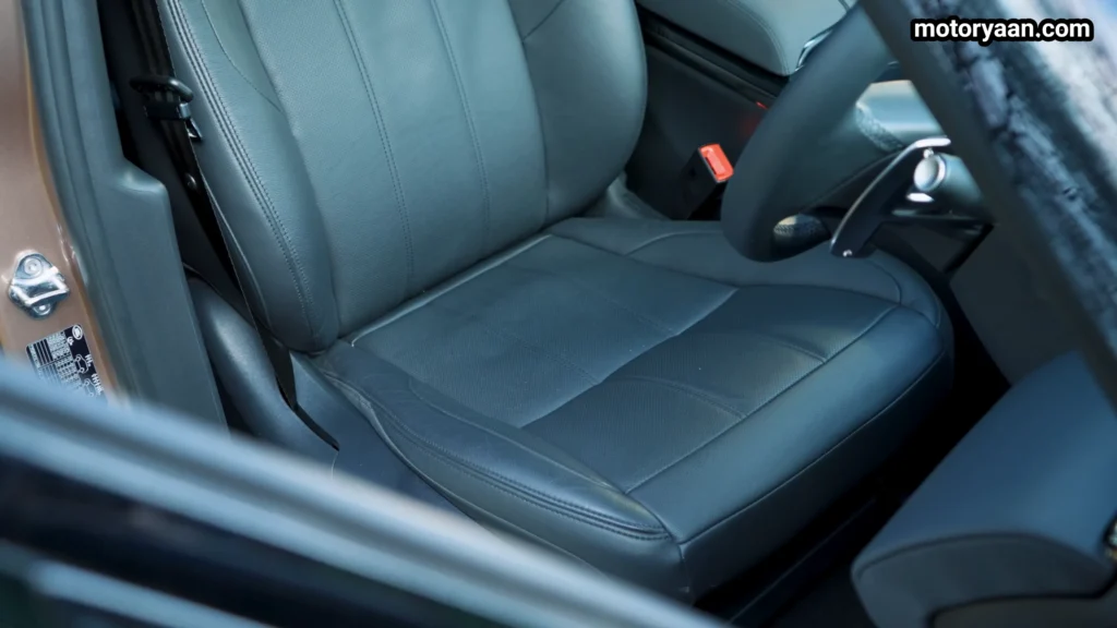 Range Rover Evoque front leather seat