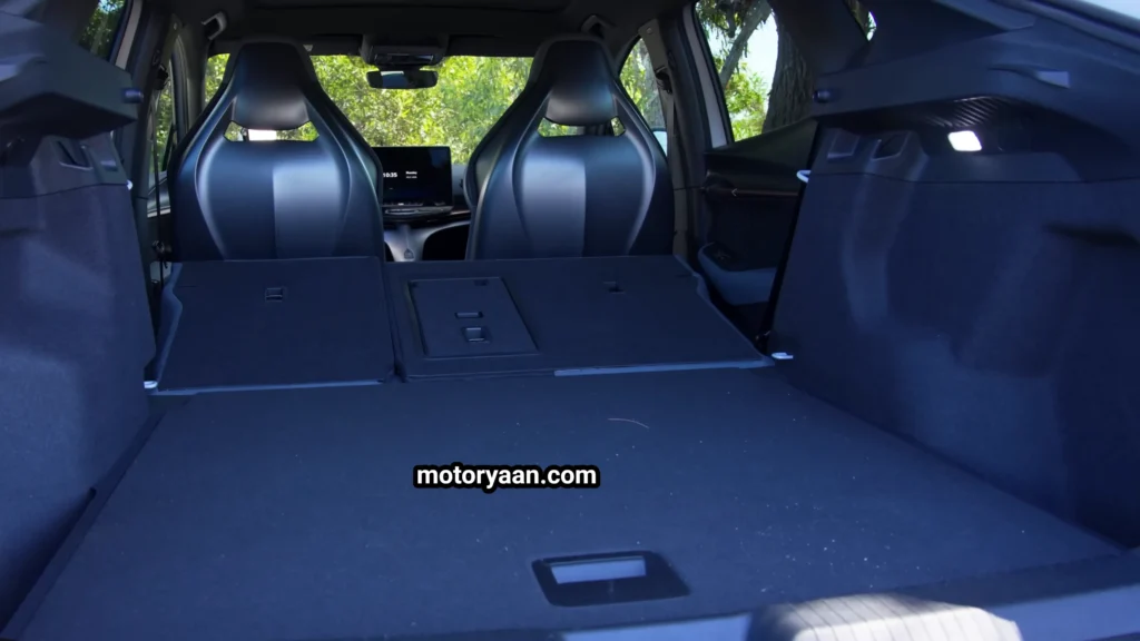 Cupra Tavascan VZ boot space showing cargo capacity and flat loading area