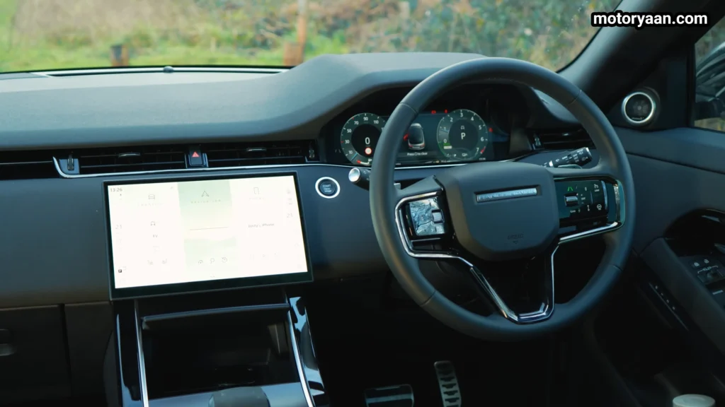 Range Rover Evoque dashboard layout