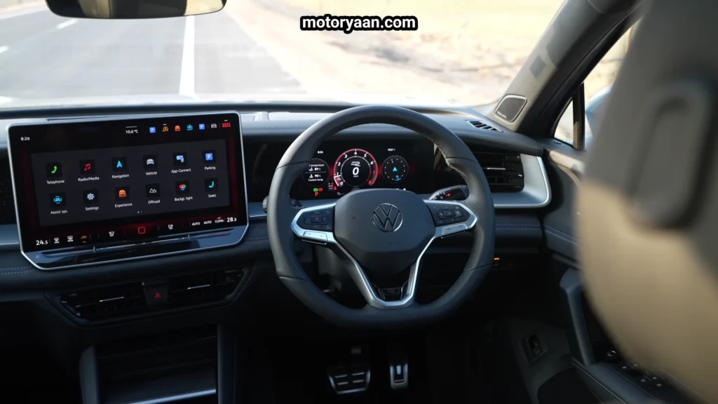 Volkswagen Tayron front cabin interior layout