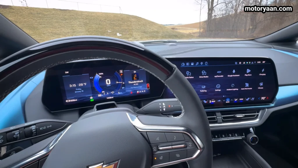 Instrument cluster and infotainment display in the 2026 Chevrolet Equinox EV LT