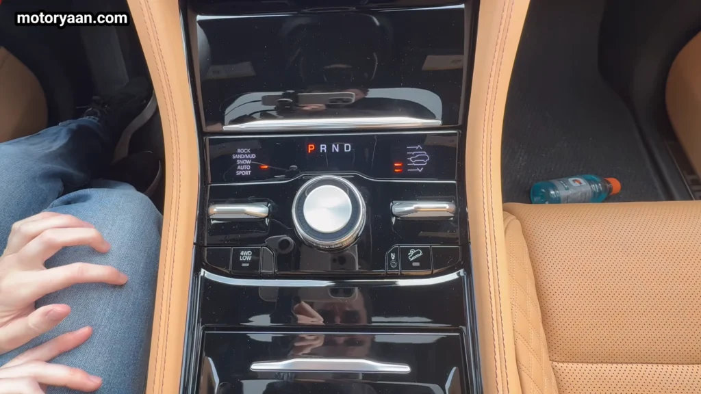 2026 Jeep Grand Cherokee L rotary gear selector and drive mode controls