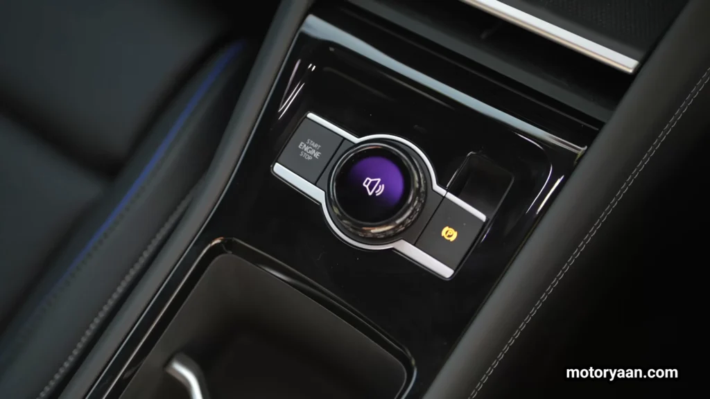 Volkswagen Tayron center console controls and buttons