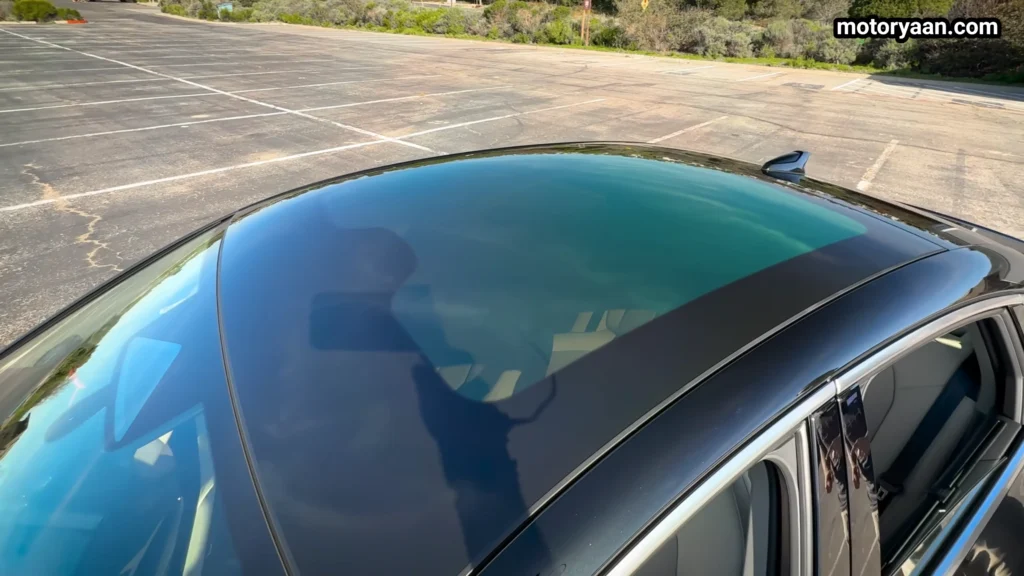 Panoramic glass roof of the 2026 Audi A6 TFSI with digital curtain feature