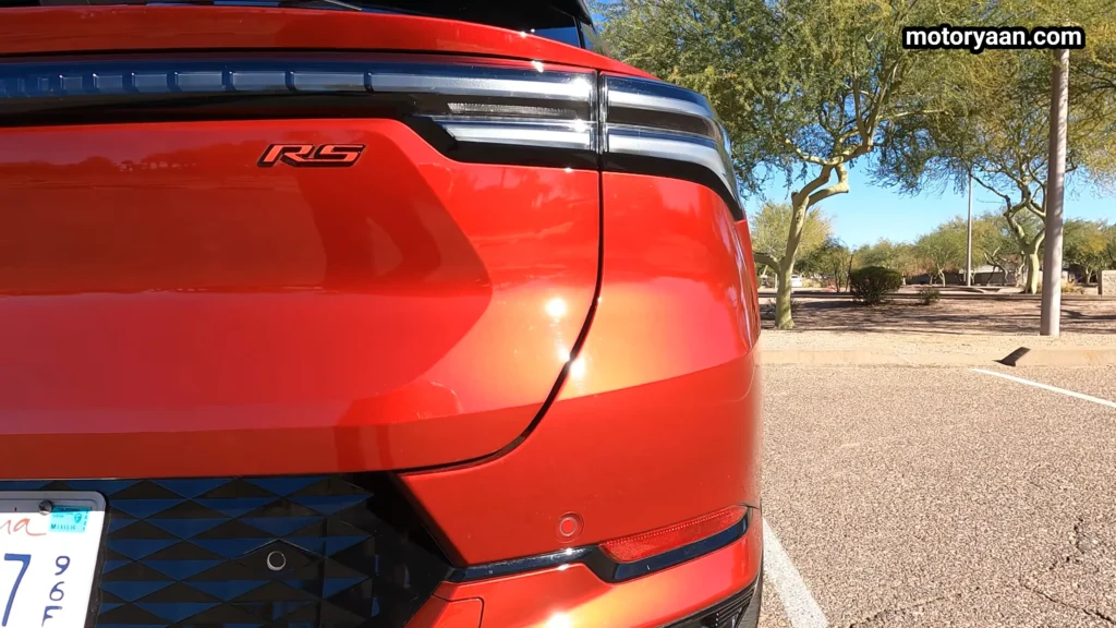 2026 Chevrolet Equinox EV RS connected LED tail light with RS badging