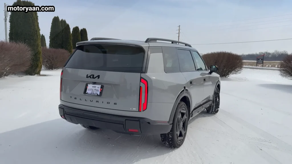 2027 Kia Telluride rear side angle showing tailgate and body lines
