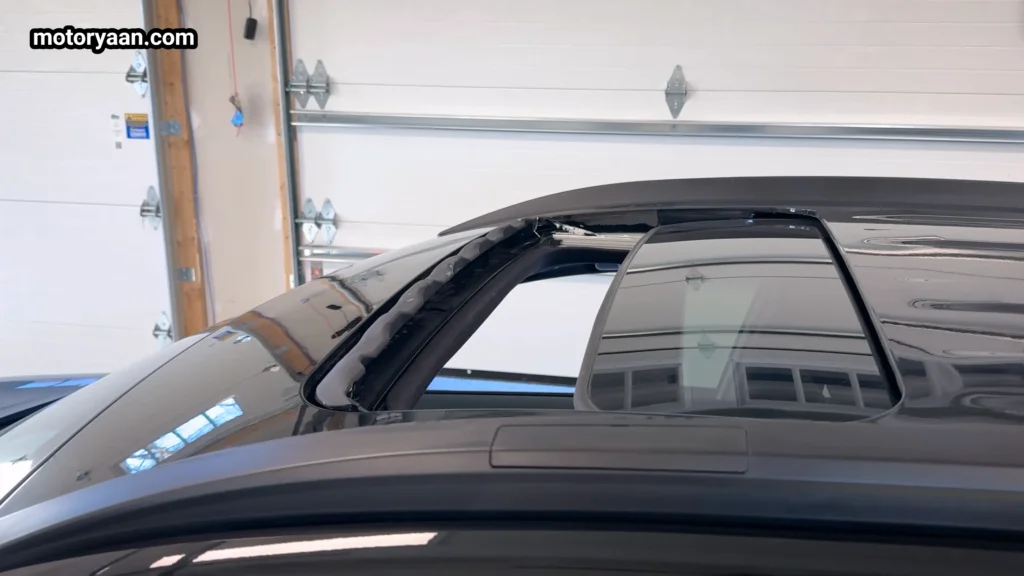 Sunroof on 2026 Toyota Corolla Cross Hybrid XSE