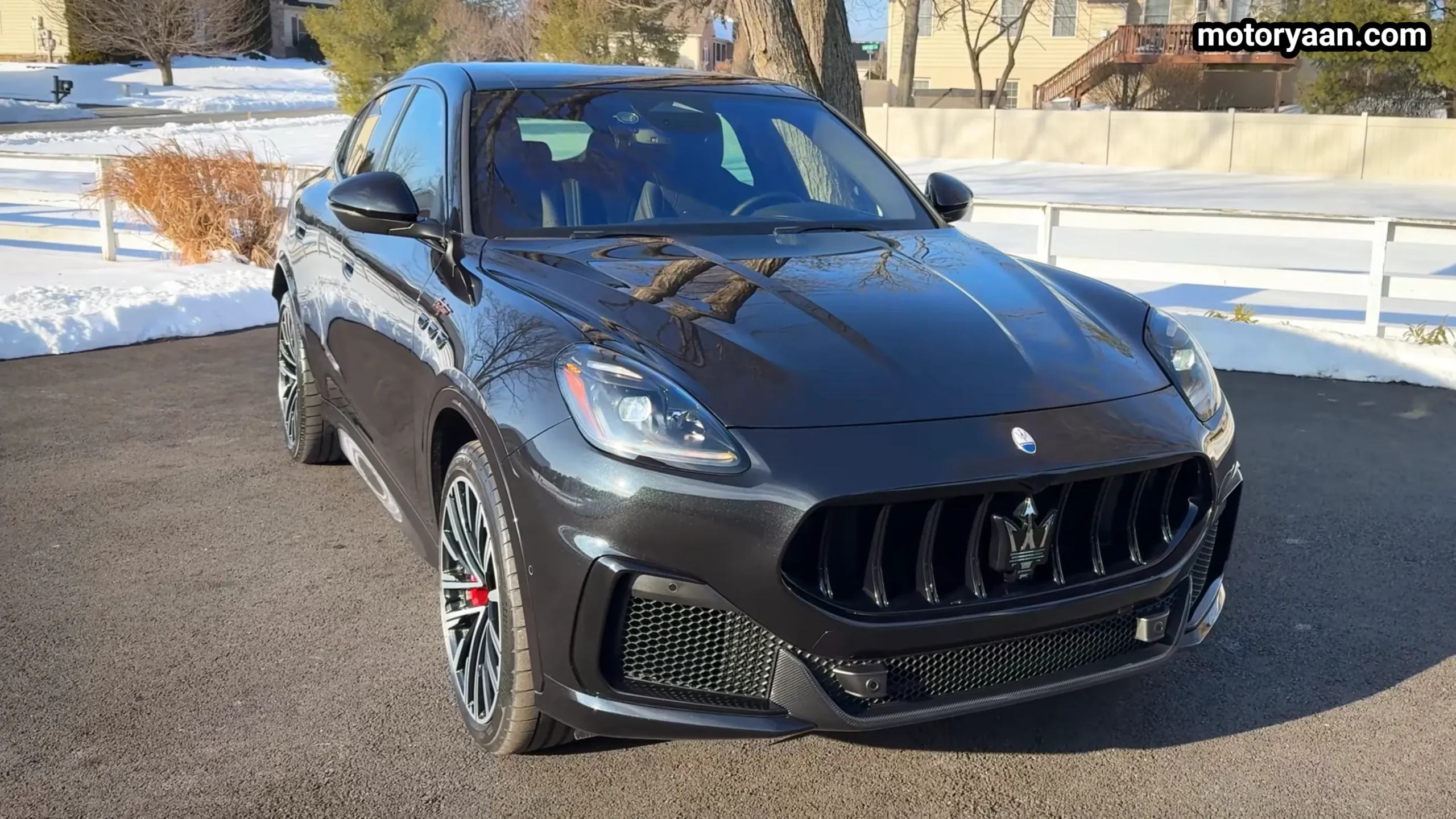 2026 Maserati Grecale Trofeo front three quarter view showing aggressive grille and sculpted side profile