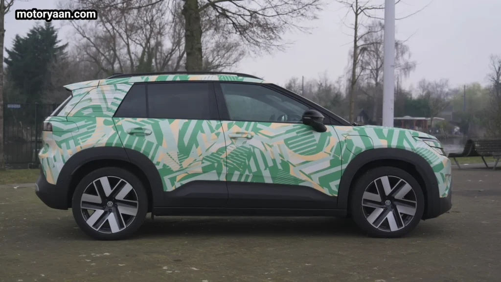 Volkswagen ID Cross side profile with aerodynamic lines and compact SUV proportions