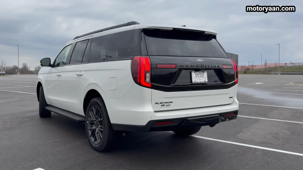 2026 Ford Expedition rear side profile tail lights design