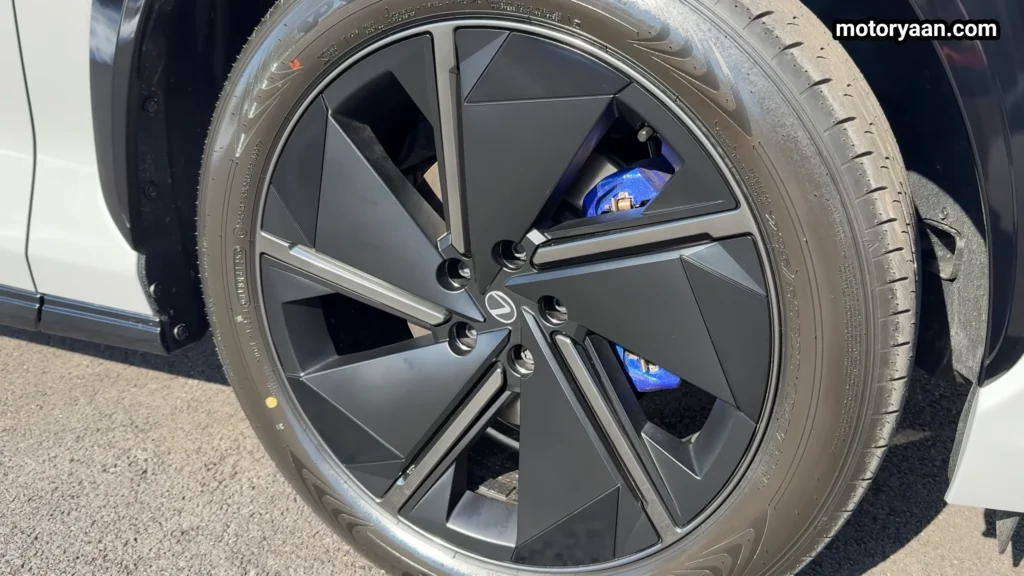 2026 Lexus RZ 550e F Sport 20 inch alloy wheel design