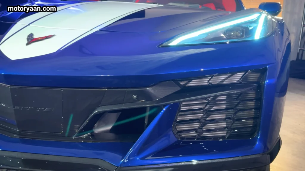 Front grille and air intake system of 2027 Chevrolet Corvette Grand Sport