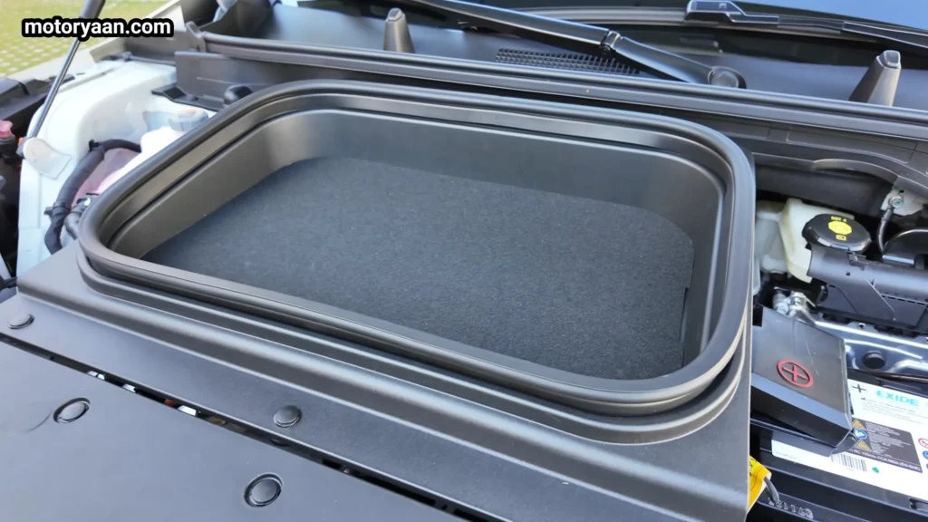 2026 Kia EV2 cargo area with adjustable trunk layout