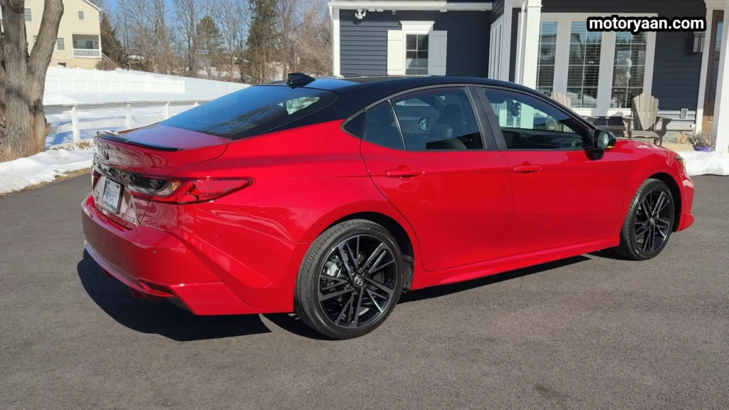 2026 Toyota Camry XSE AWD Side and Rear Three Quarter View