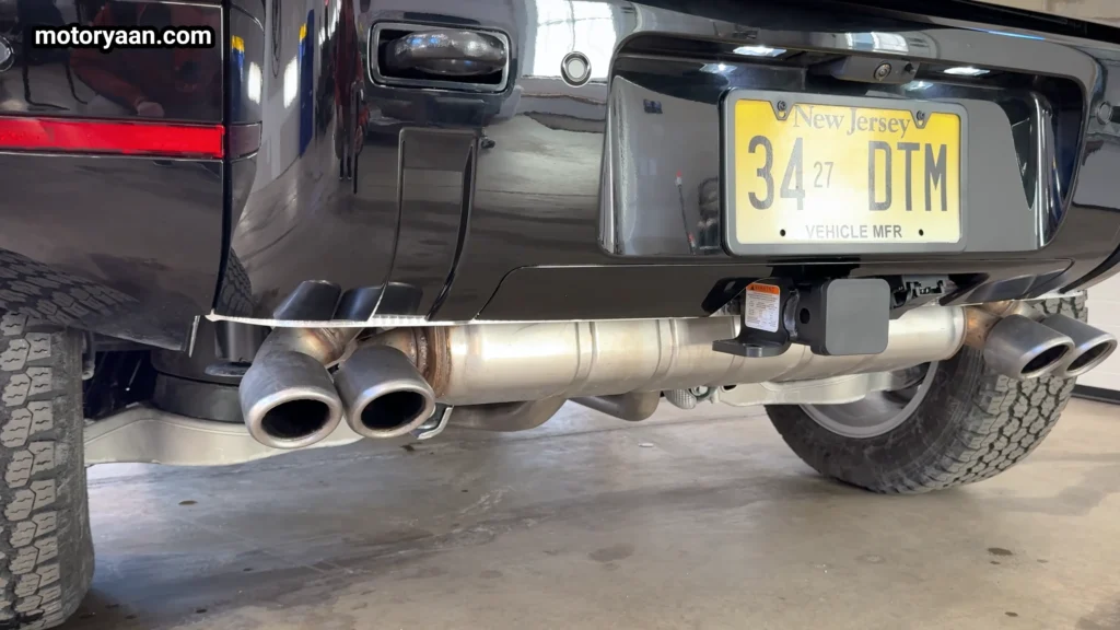 2026 Defender 110 X Dynamic SE rear bumper with quad exhaust tips and tow hooks